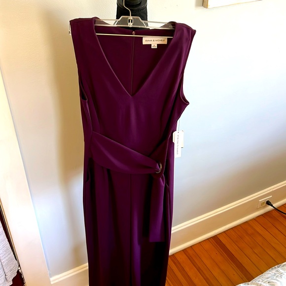 NWT Gorgeous Emma & Michele Plum jumpsuit with pockets & belt.  Size 12. - Picture 3 of 12